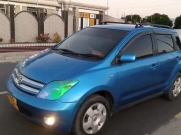 Toyota IST 2009
