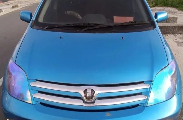 Toyota IST 2009