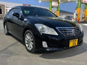 toyota crown royal