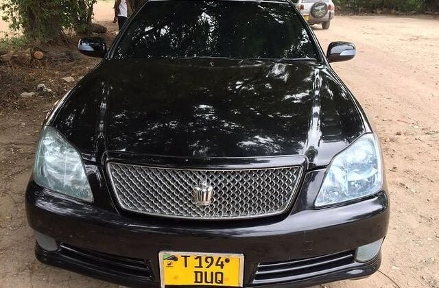 Toyota Crown 2005