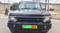 *LAND ROVER DISCOVERY *