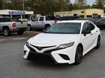 2020 toyota camry nightshard (+243991280006)