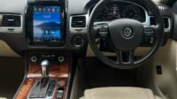 VOLKSWAGE TOUAREG