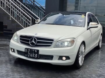 MERCEDES BENZ C CLASS