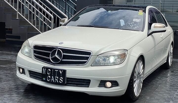 MERCEDES BENZ C CLASS