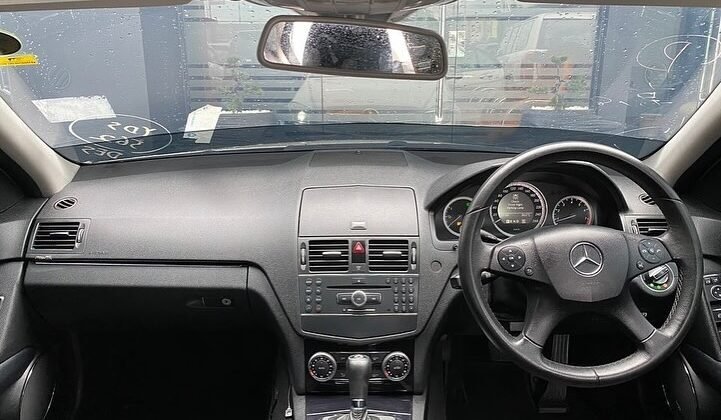 MERCEDES BENZ C CLASS
