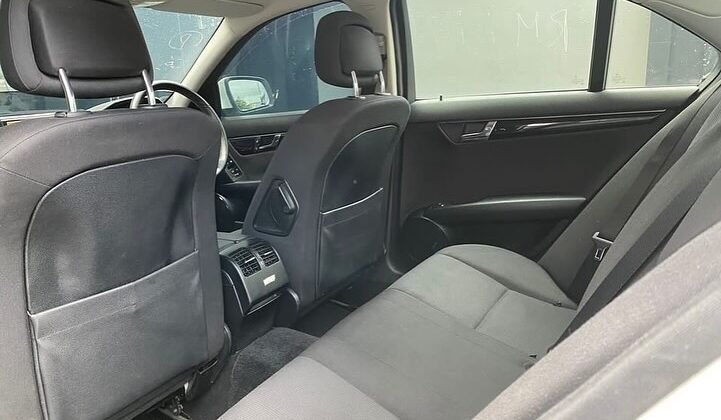 MERCEDES BENZ C CLASS