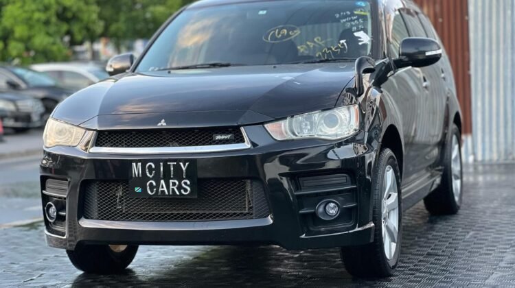 MITSUBISHI OUTLANDER RODEST