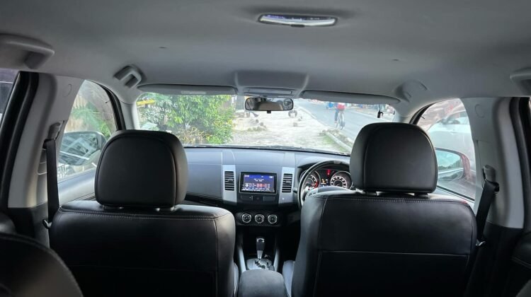 MITSUBISHI OUTLANDER RODEST