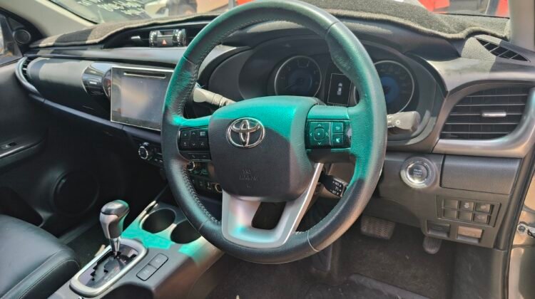 Toyota Hilux Double Cabin 2018