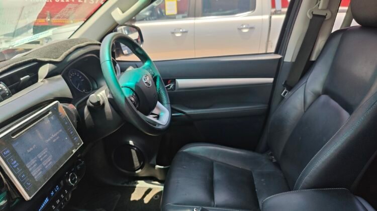 Toyota Hilux Double Cabin 2018